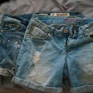 🌟BOGO $15&👇🌟2 pairs of indigo rein stretch shorts